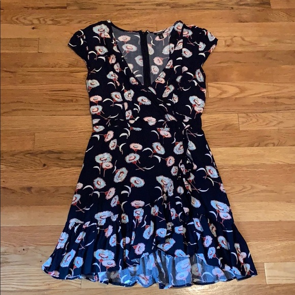 JCrew Mercantile faux wrap dress - Picture 1 of 2